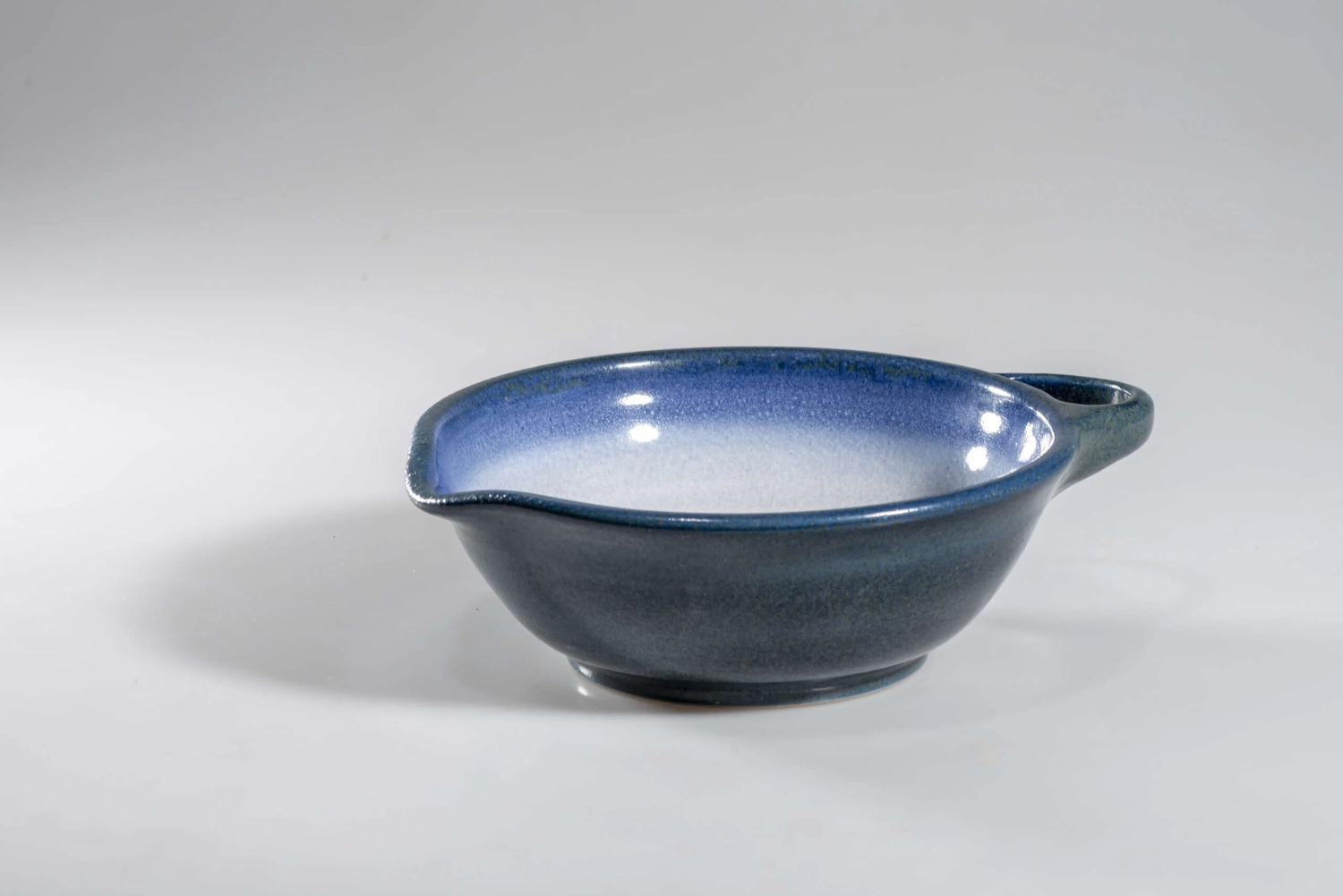 Keramik Atelier Melis - Töpferkurse - Blaue Keramikschale